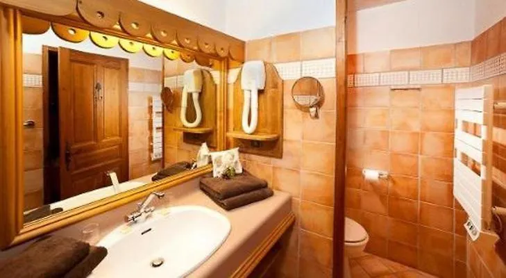 Residence Hoteliere La Renardiere Samoëns 3*,